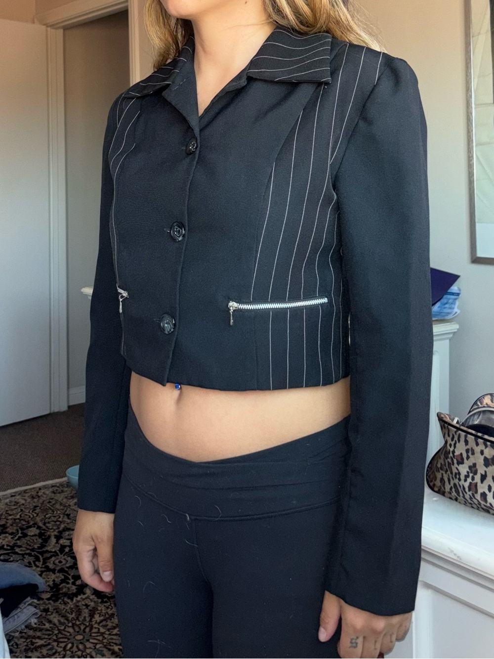 Jacket - Picture 3 of 4